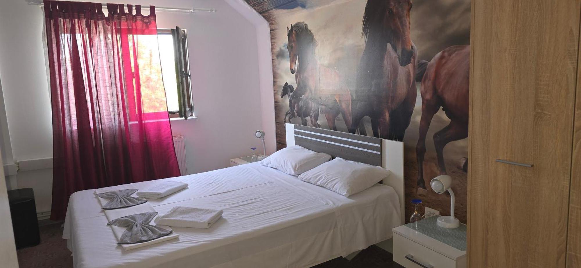 Hotel Hobby Hunedoara Exterior foto
