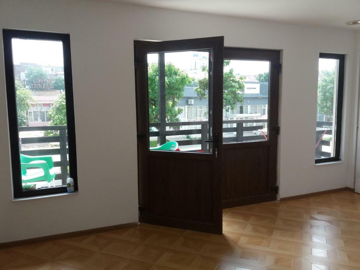 Hotel Hobby Hunedoara Exterior foto
