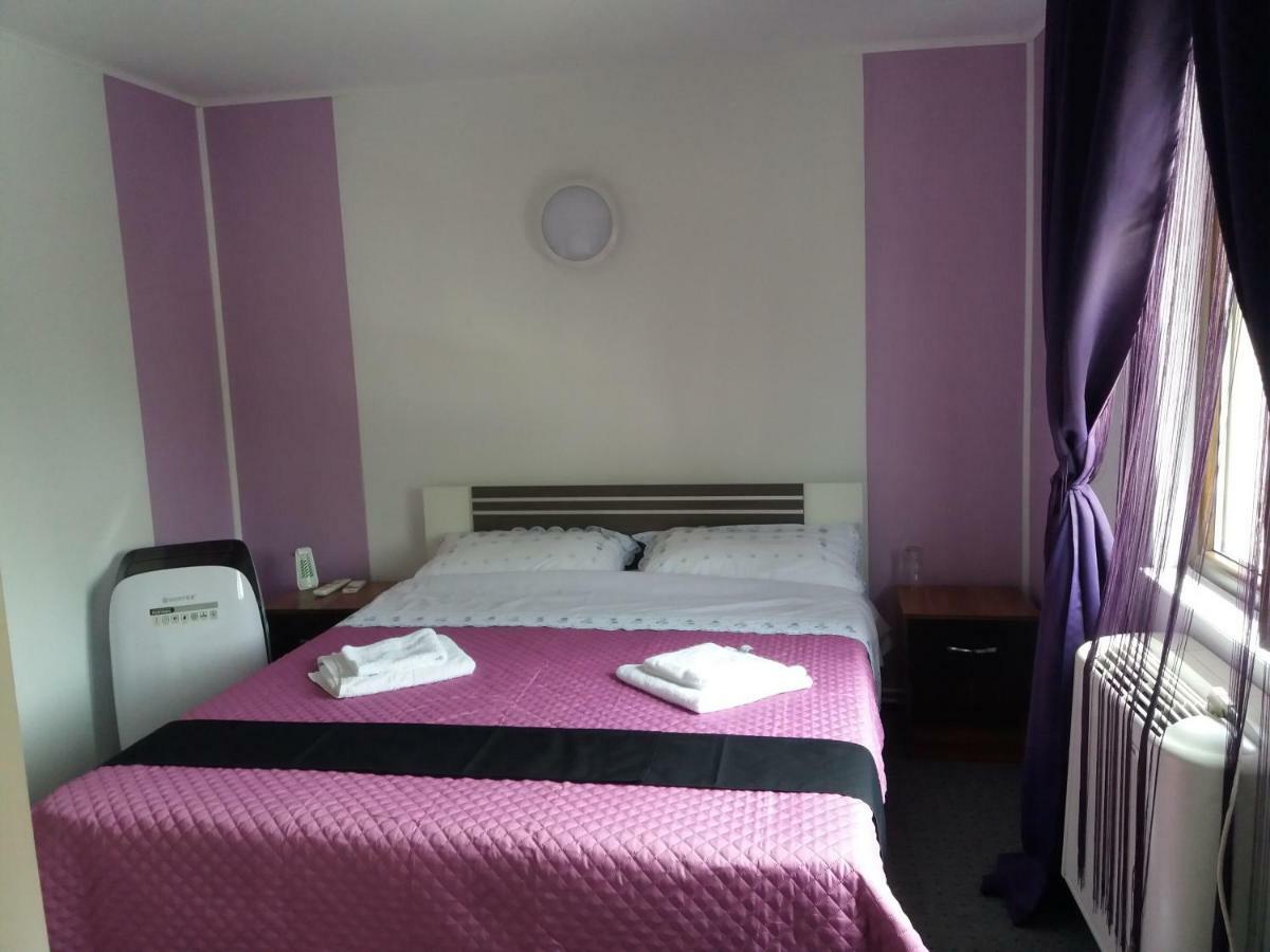 Hotel Hobby Hunedoara Exterior foto