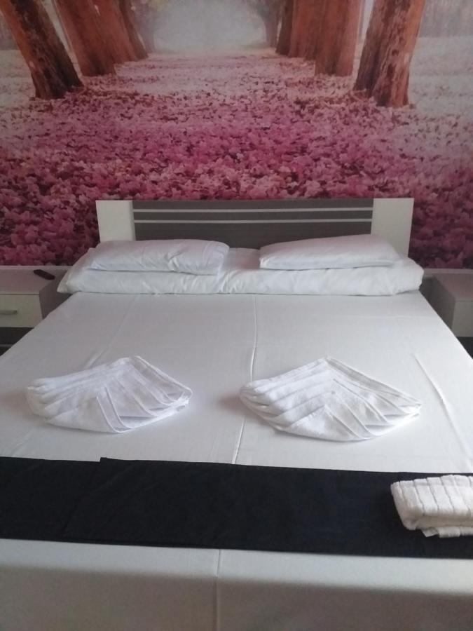 Hotel Hobby Hunedoara Exterior foto
